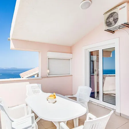 Apartment Blue Ocean *